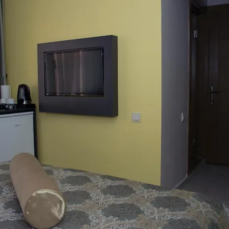 فندق Itimat Otel أورلا