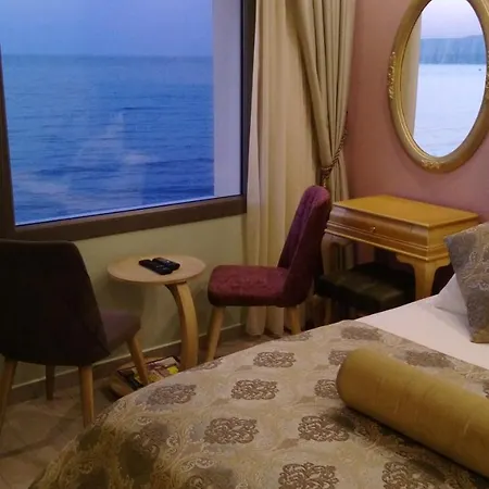 فندق Itimat Otel أورلا